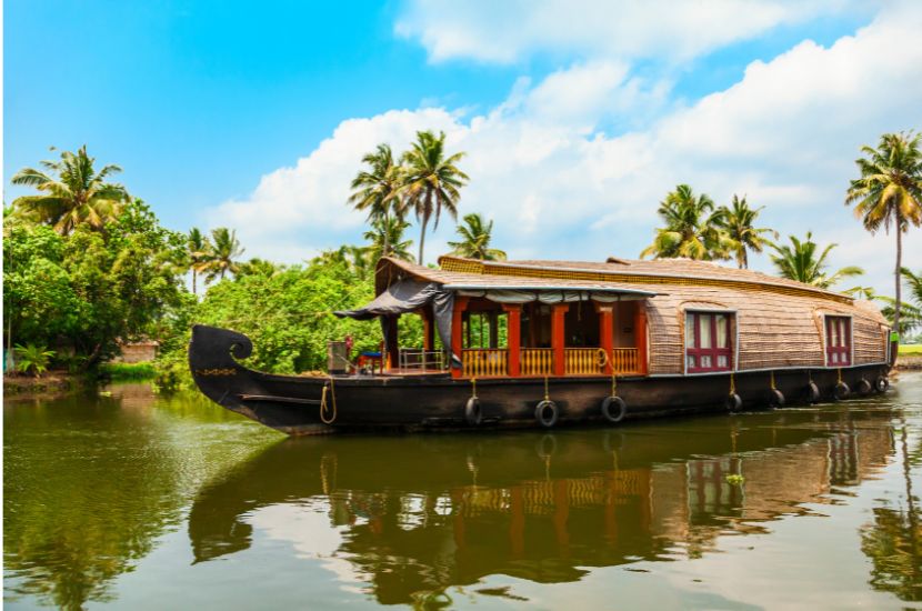 Alappuzha-Houseboat-Packages
